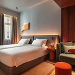Andaz Lisbon, By Hyatt 호텔 5*